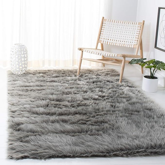 SAFAVIEH Faux Sheep Skin Collection 4' x 6' Grey FSS235D Silken Glam 2.35-inch Thick Area Rug