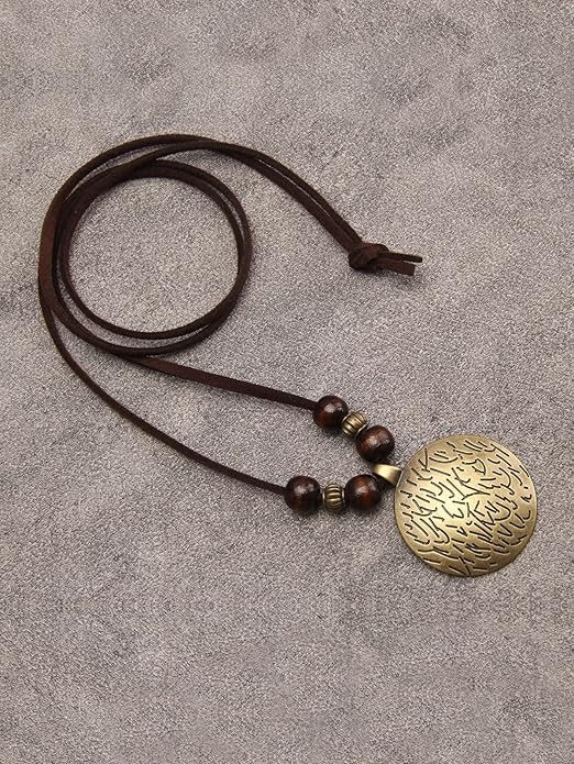 Leather Necklace for Women Boho Choker Necklace Long Cord Leather Pendant Bohemian Neckalce Vintage Alloy Pendant Leather Rope Necklace Wooden Necklaces for Women