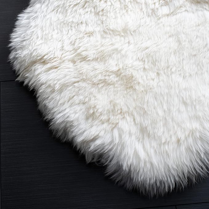 SAFAVIEH Sheep Skin Collection Accent Rug - 2' x 5', Natural & White, Handmade Rustic Glam Genuine Pelt, 3.4-inch Thick Ideal for High Traffic Areas in Entryway, Living Room, Bedroom (SHS211A)
