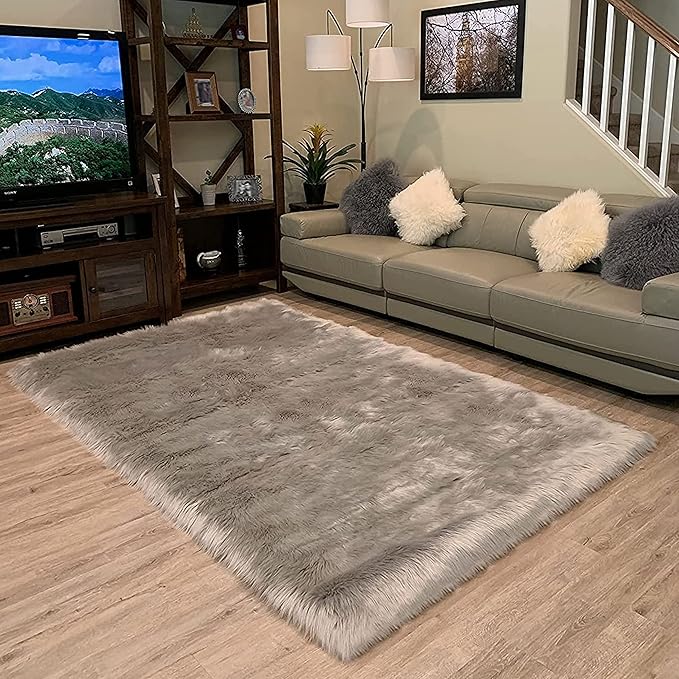 LAMBZY High Pile Super Soft Faux Sheepskin Rug (10'x13', Grey)