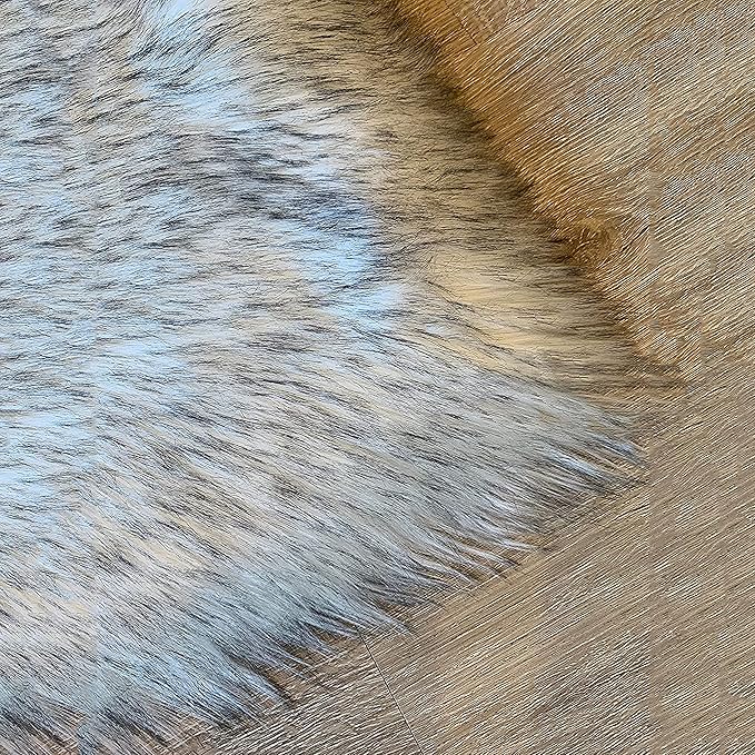 LAMBZY High Pile Super Fluffy Soft Faux Sheepskin Rug | Faux Sheepskin Rugs for Living Room Playroom Bedroom | Classic Super Soft to Touch Rug (9'x12', White/Black Tips)