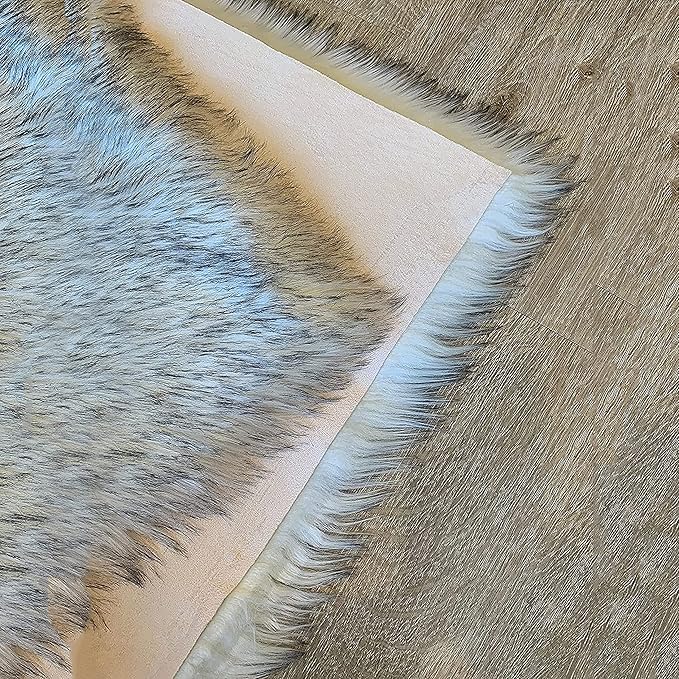 LAMBZY High Pile Super Fluffy Soft Faux Sheepskin Rug | Faux Sheepskin Rugs for Living Room Playroom Bedroom | Classic Super Soft to Touch Rug (5'x8', White/Black Tips)