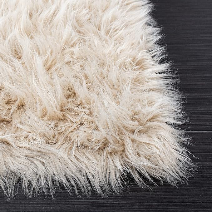 SAFAVIEH Faux Sheep Skin Collection 5' x 8' Beige FSS235K Silken Glam 2.35-inch Thick Area Rug