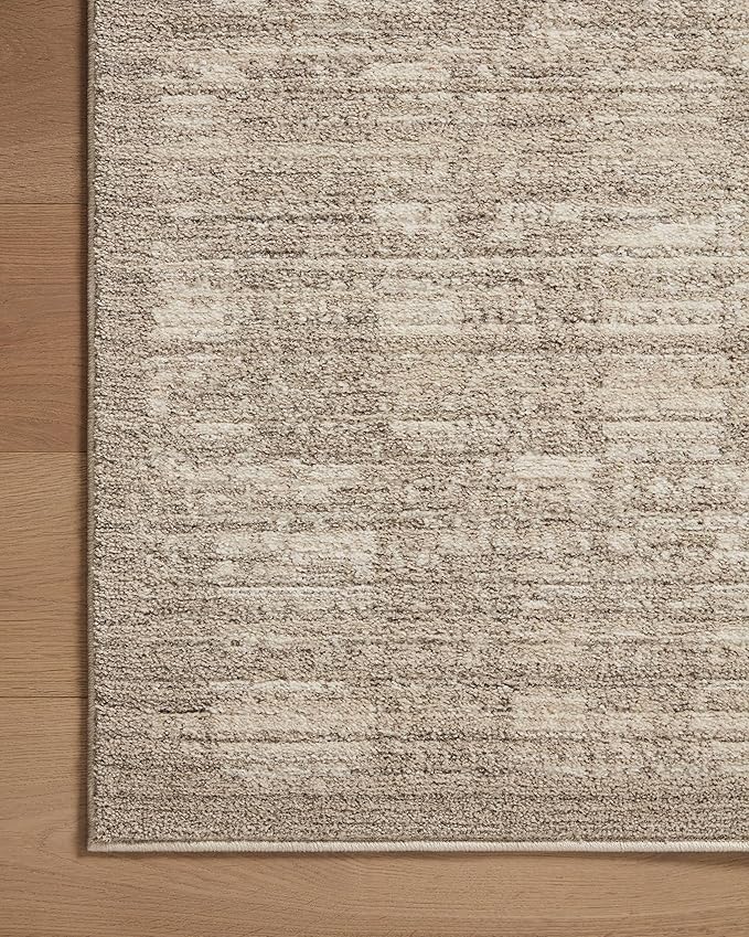 Loloi Darby Collection DAR-07 Pebble/Sand 7'-10" x 10' Area Rug