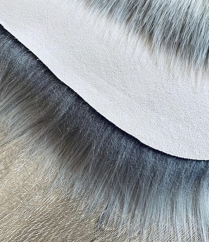 LAMBZY Faux Sheepskin Super Soft Hypoallergenic Silky Shag Rug for Living Room, Kids Room, Sofa (Quarto 4 Pelts 4'x6', Grey)