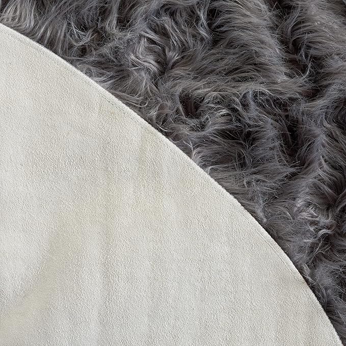 SAFAVIEH Faux Sheep Skin Collection 5' x 7' Grey FSS115D Silken Glam 2.35-inch Thick Area Rug
