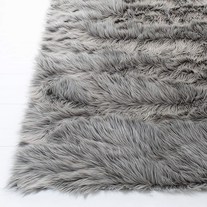 SAFAVIEH Faux Sheep Skin Collection Runner Rug - 2'6" x 8', Grey, Silken Glam Design, Non-Shedding & Easy Care, 2.35-inch Thick Ideal for High Traffic Areas in Living Room, Bedroom (FSS235D)